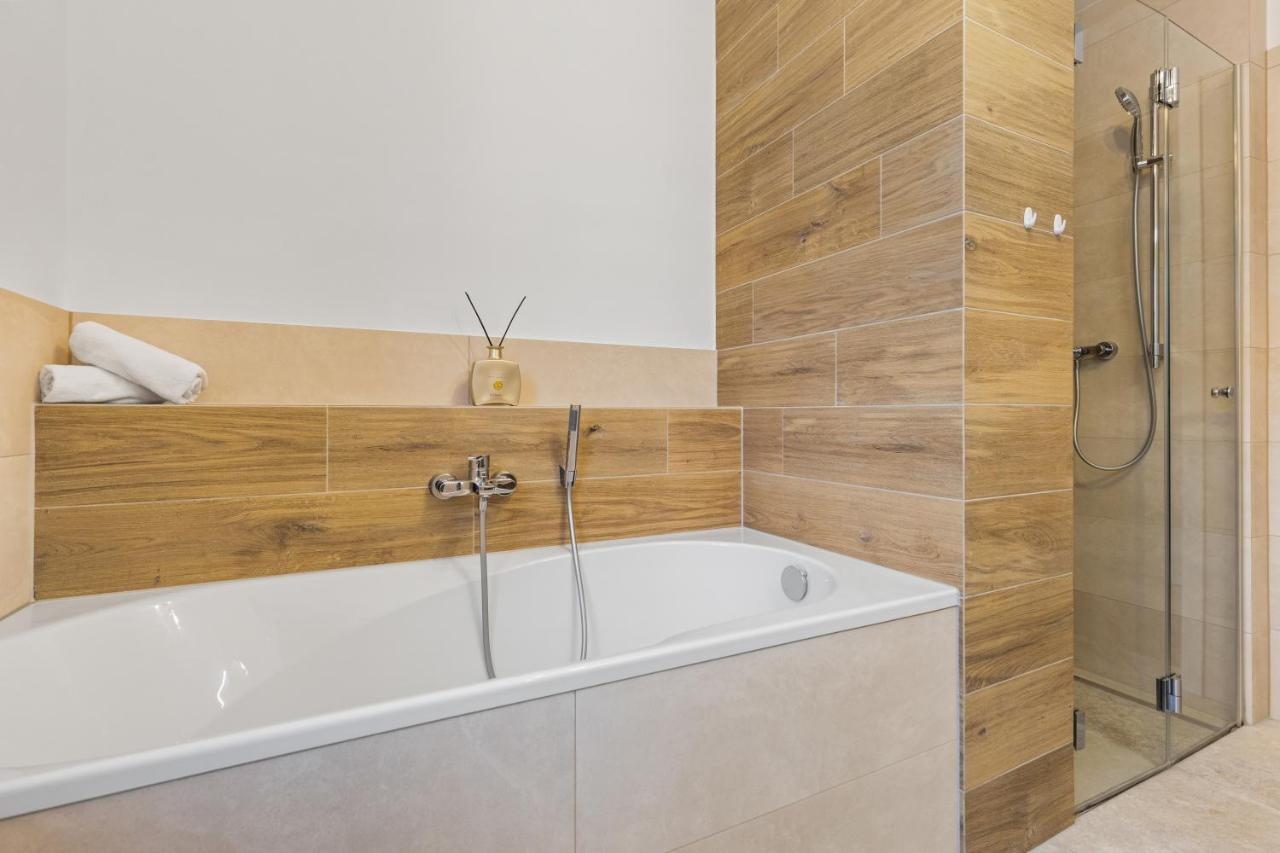 Casa Tegernsee - Zentral, Modern, Nespresso, 3 Min Zum See Gmund am Tegernsee Esterno foto